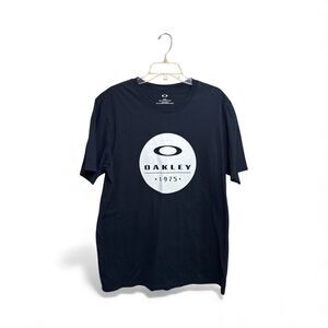 Oakley T-Shirt Men’s XL Black Short Sleeve Regular Fit Graphic Print 1975 Tee